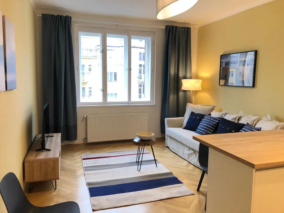 Flora Apartments Prague